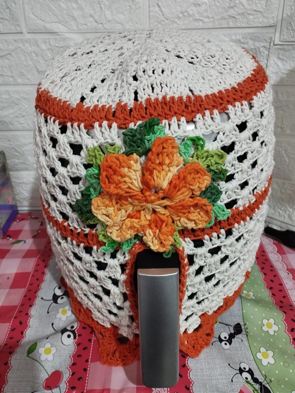 Capa de Fritadeira Elétrica (Air Fryer) de Crochê - Imagem 2