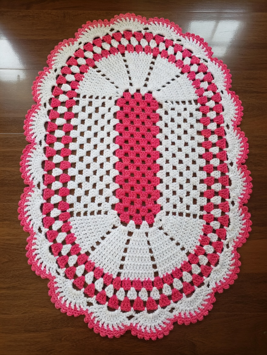 Tapete de crochê oval 2 cores - Imagem 5